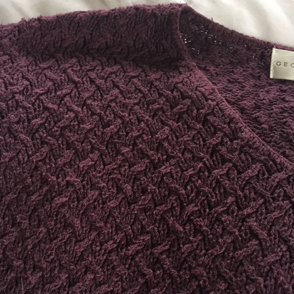 Geoffrey Beene Plum Sweater! - Picture 4 of 6
